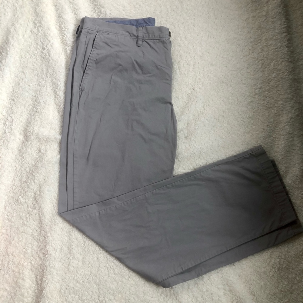 J. CREW Men’s light weight pant